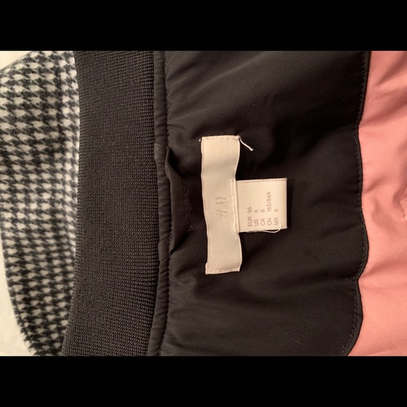 Perfect H&M Bomber Jacket - Picture 4 of 4